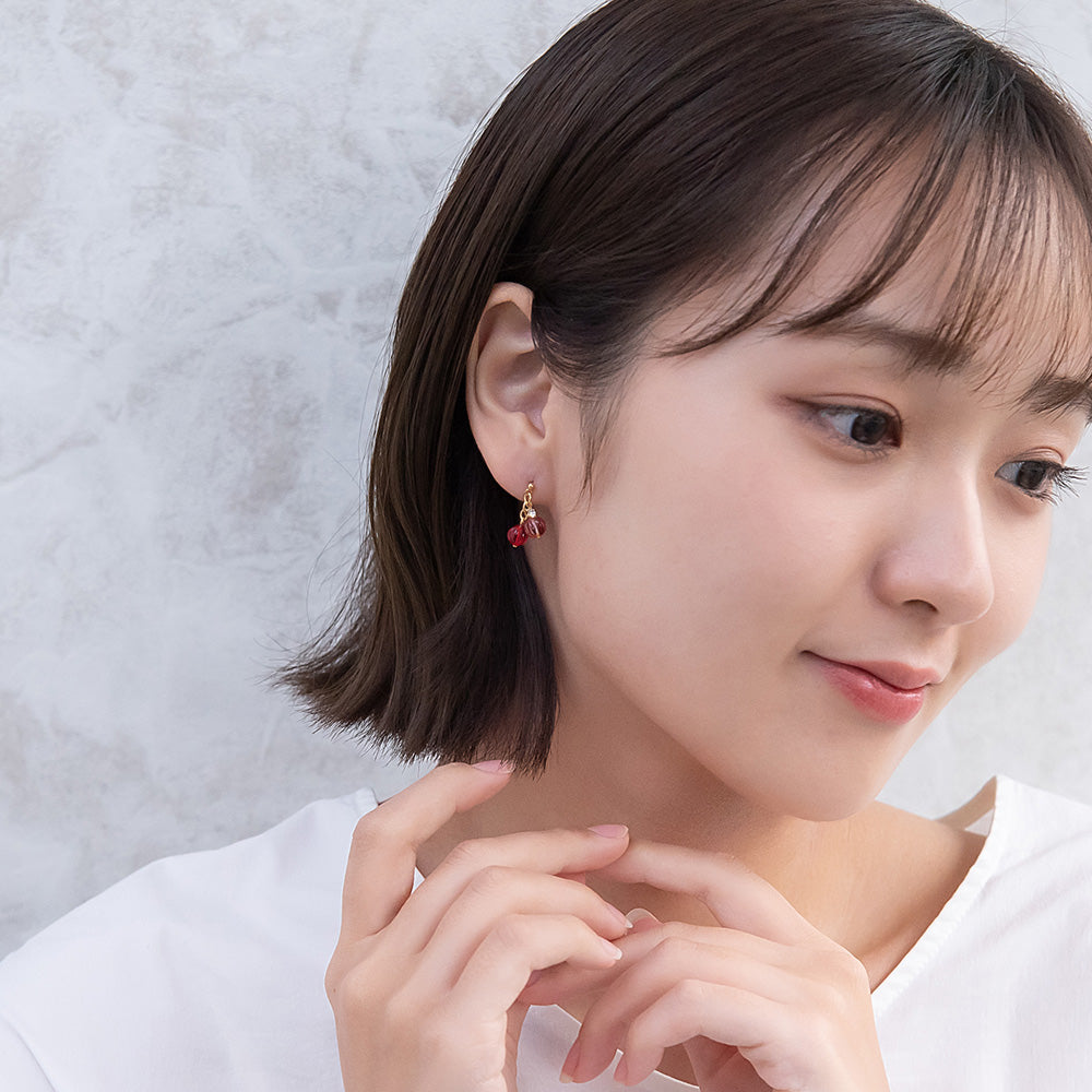 ピアス グラデーション ガラス玉 ストーン チタンポスト スタッドピアス