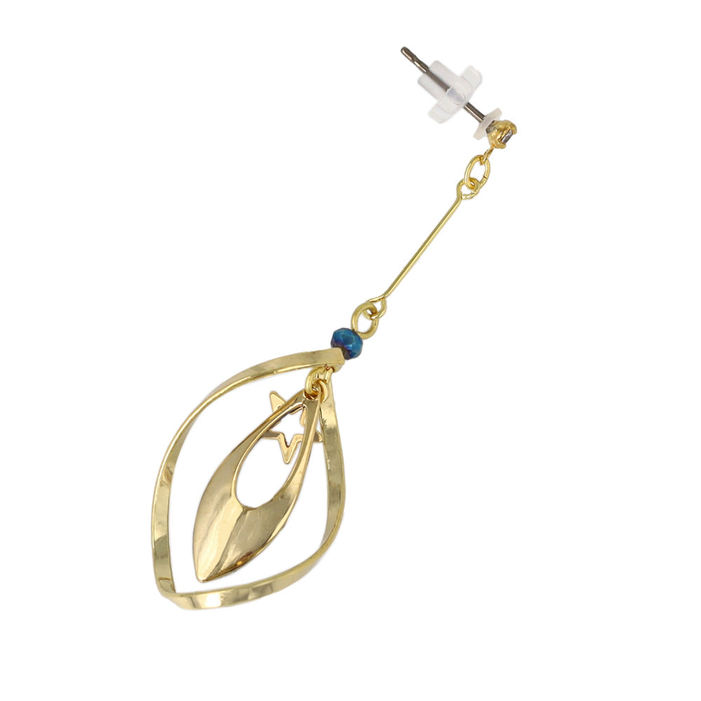 ピアス ニッケルフリー 宇宙 スター ツイスト ドロップ チタンポスト