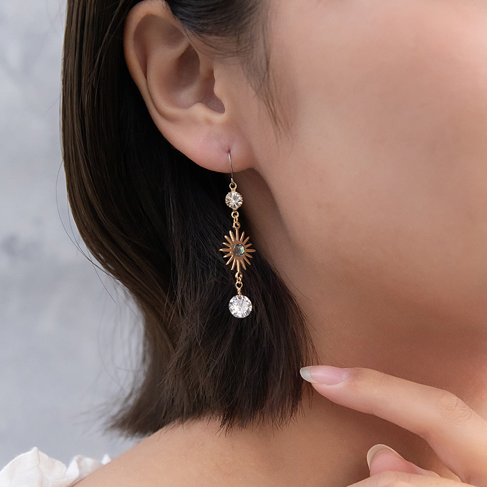 ピアス ニッケルフリー 宇宙 サン ムーン スター キュービックジルコニア フックピアス