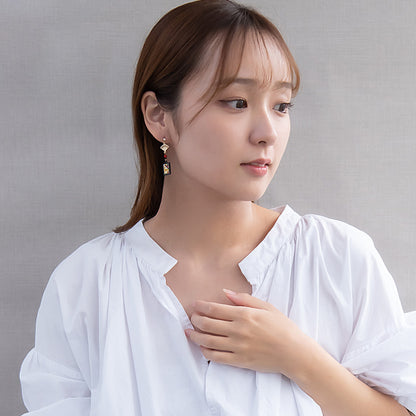 ピアス 扇子 花札（紅葉に鹿） チタンポスト スタッドピアス