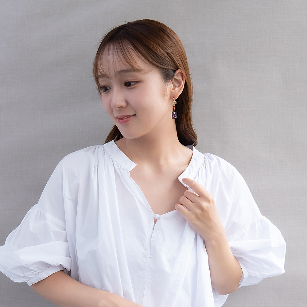 ピアス 扇子 花札（紅葉に鹿） チタンポスト スタッドピアス