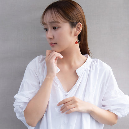 ピアス 紅葉 チタンポスト スタッドピアス