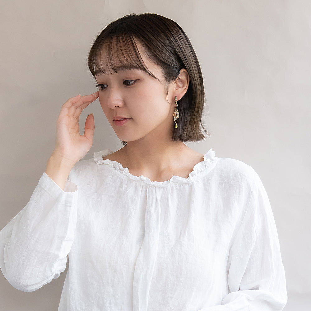 ピアス 抹茶 扇子 桜柄 チタンポスト スタッドピアス – OSEWAYA