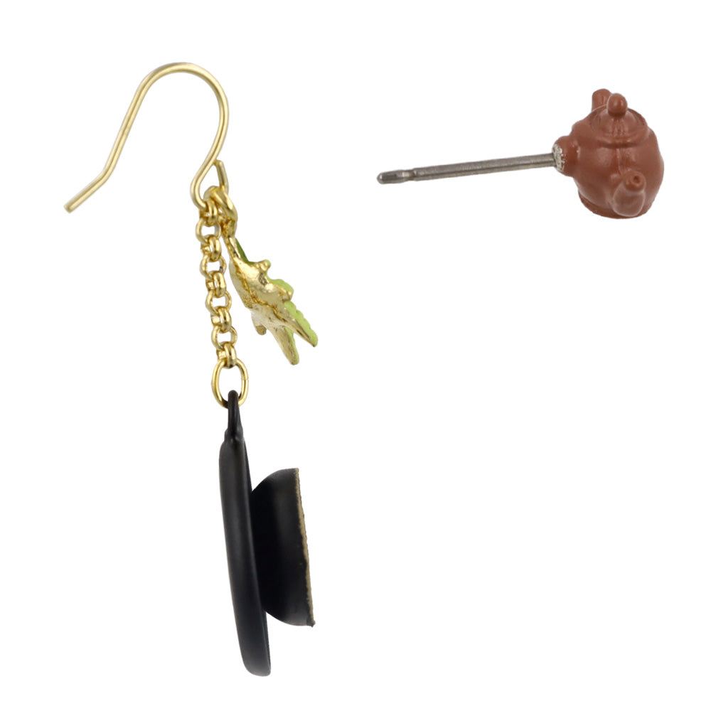 ピアス 抹茶 葉 急須 チタンポスト スタッドピアス フックピアス