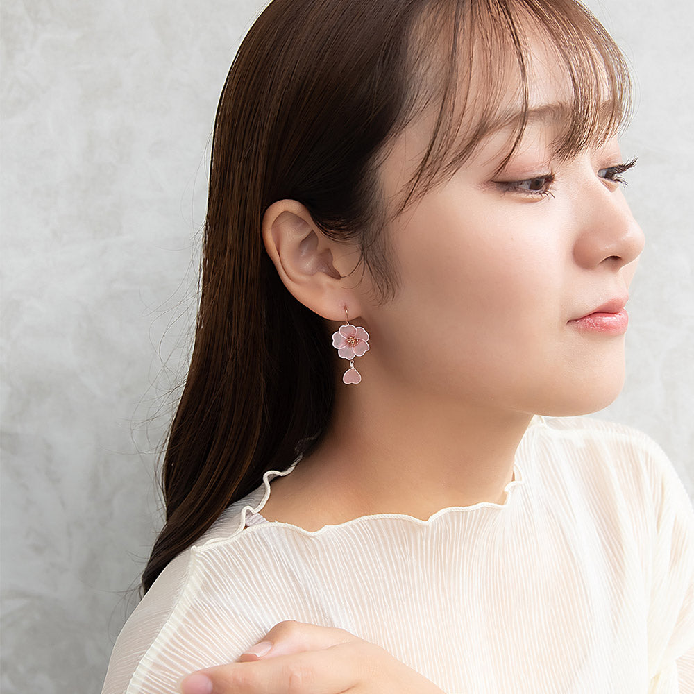 ピアス ニッケルフリー メタル 桜 花びら ワイヤーフラワー サージカルステンレスポスト フックピアス