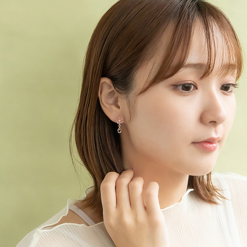 ピアス ニッケルフリー メタル 桜 ドロップ ワイヤー チタンポスト スタッドピアス