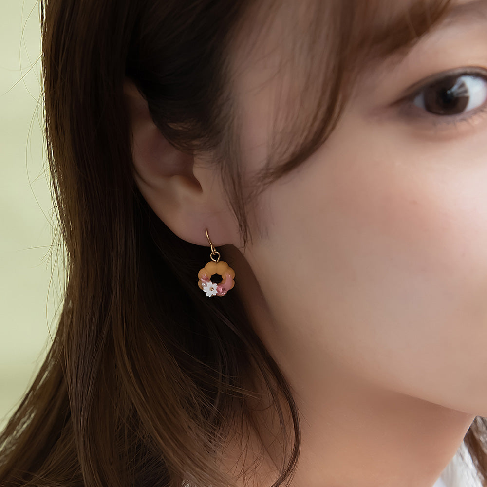 ピアス 桜 フラワー ドーナツ スイーツ フックピアス – OSEWAYA