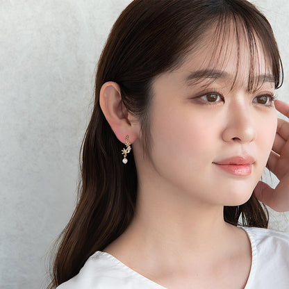 ピアス ニッケルフリー メタル キュービックジルコニア 赤鼻 トナカイ 雪の結晶 ストーン パール チタンポスト スタッドピアス