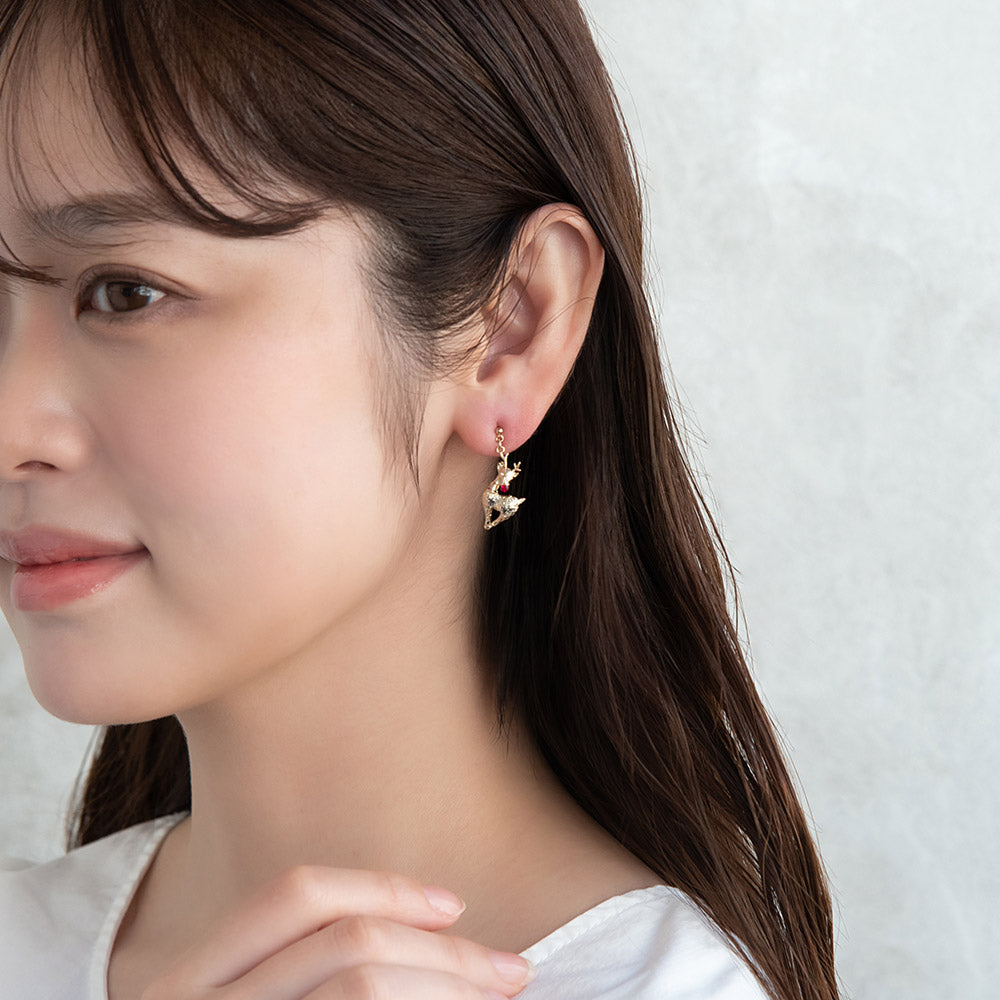 ピアス ニッケルフリー メタル キュービックジルコニア 赤鼻 トナカイ 雪の結晶 ストーン パール チタンポスト スタッドピアス