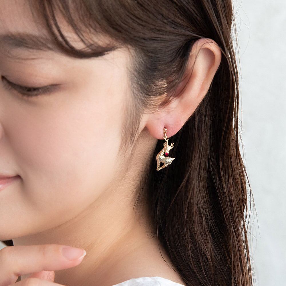 ピアス ニッケルフリー メタル キュービックジルコニア 赤鼻 トナカイ 雪の結晶 ストーン パール チタンポスト スタッドピアス