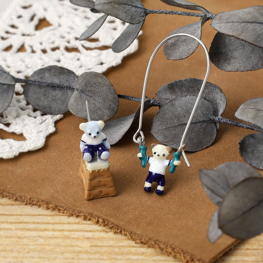 【Ayatorie】小さなくまの体操教室ピアス