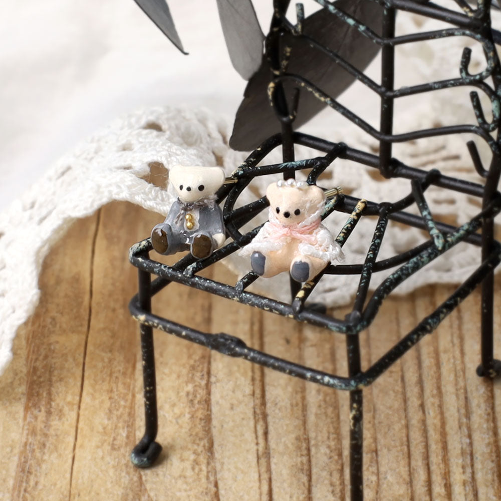 【Ayatorie】小さなくまのウエディングピアス