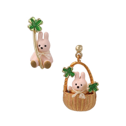 【Ayatorie/アヤトリエ】幸せを運ぶうさぎピアス