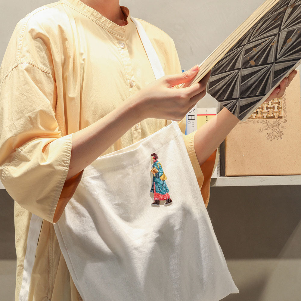 【MIYUKI/ミユキ】おでかけブローチキット ライブラリー ビーズ 刺繍 ブローチピン