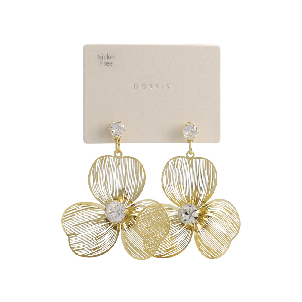 ピアス ニッケルフリー 透かし メタル フラワー キュービックジルコニア スタッドピアス