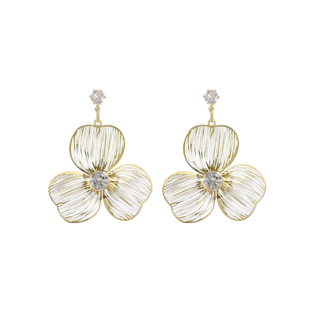 ピアス ニッケルフリー 透かし メタル フラワー キュービックジルコニア スタッドピアス