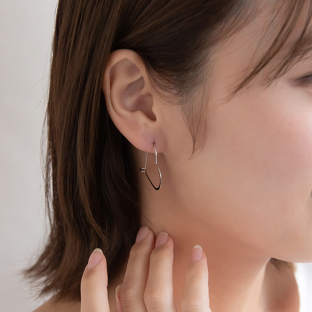 ピアス ニッケルフリー メタル ハート フープピアス