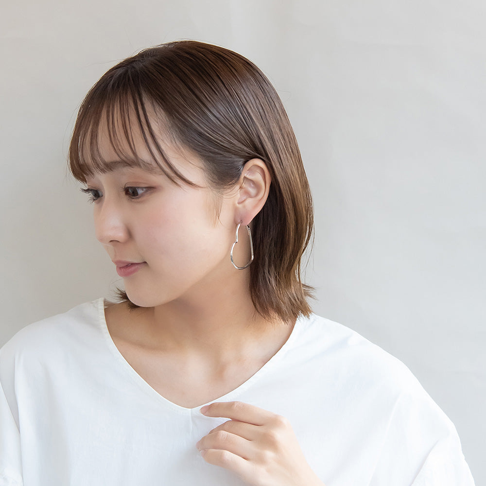 ピアス ニッケルフリー メタル ハート フープピアス