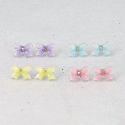 ピアス リボン グラデーション クリア カラー ビーズ チタンポスト スタッドピアス