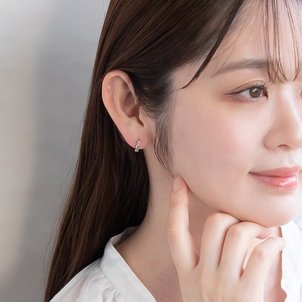 ピアス メタル クロス ツイスト ワンタッチ キャッチレス サージカル