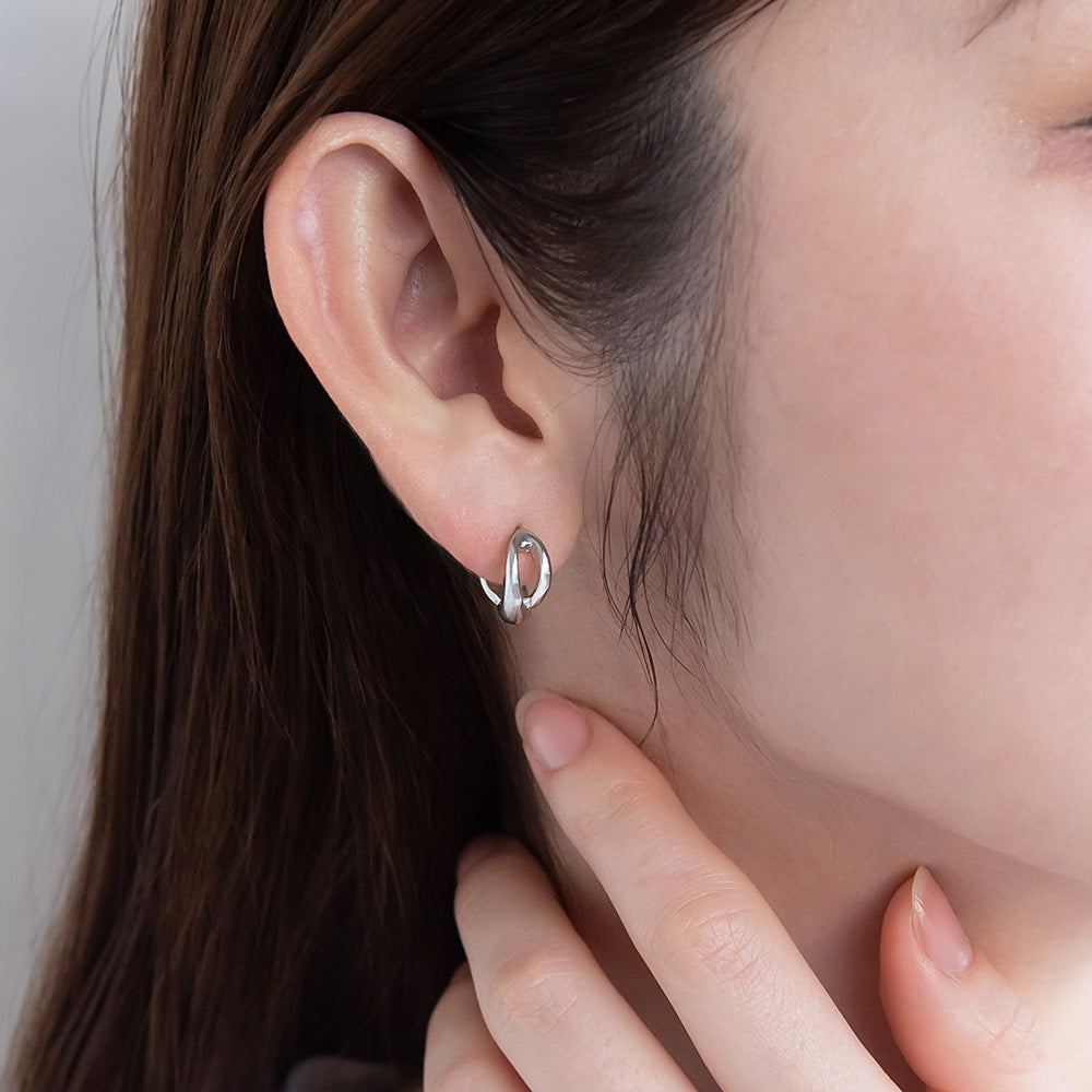 ピアス メタル ダブル ライン ワンタッチ キャッチレス サージカルステンレスポスト フープピアス