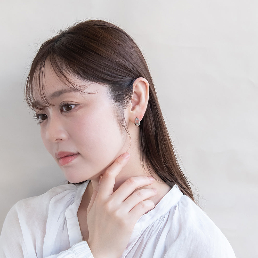 ピアス メタル ダブル ライン ワンタッチ キャッチレス サージカルステンレスポスト フープピアス