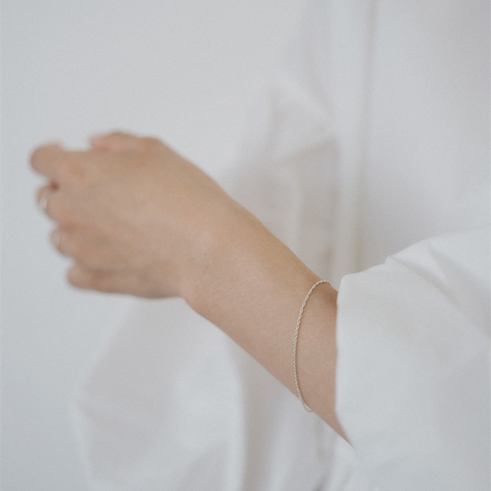 【elaia/エライア】 ブレスレット Silver925/K14ゴールドフィルド ツイスト チェーンブレスレット オリジナルボックス/巾着付き