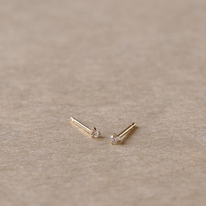 【elaia】ピアス K10 ダイヤモンド スタッドピアス オリジナルボックス/巾着付き