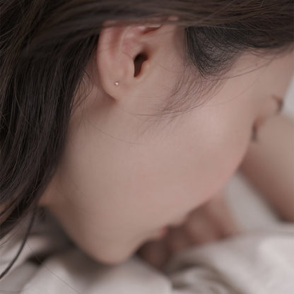 【elaia】ピアス K10 ダイヤモンド スタッドピアス オリジナルボックス/巾着付き