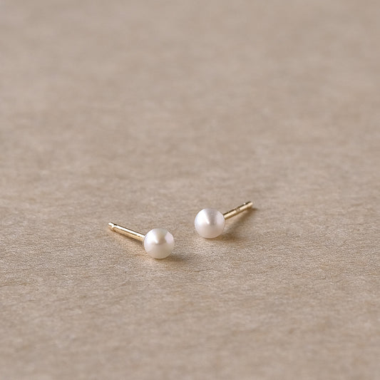 【elaia】ピアス K10 淡水パール スタッドピアス オリジナルボックス/巾着付き