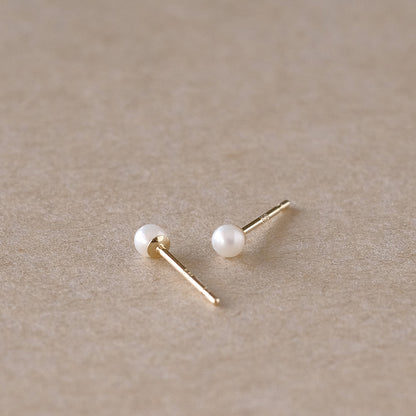 【elaia】ピアス K10 淡水パール スタッドピアス オリジナルボックス/巾着付き