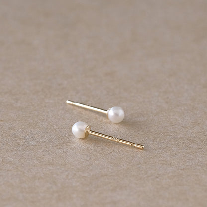 【elaia】ピアス K10 淡水パール スタッドピアス オリジナルボックス/巾着付き