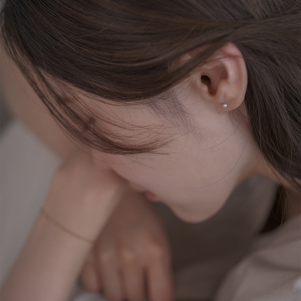 【elaia】ピアス K10 淡水パール スタッドピアス オリジナルボックス/巾着付き