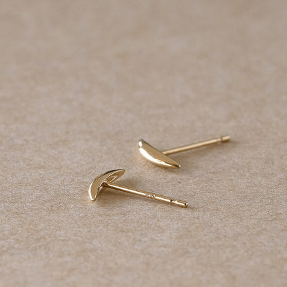 【elaia】ピアス K10 サイドアーチ スタッドピアス オリジナルボックス/巾着付き