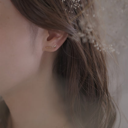 【elaia】ピアス K10 サイドアーチ スタッドピアス オリジナルボックス/巾着付き