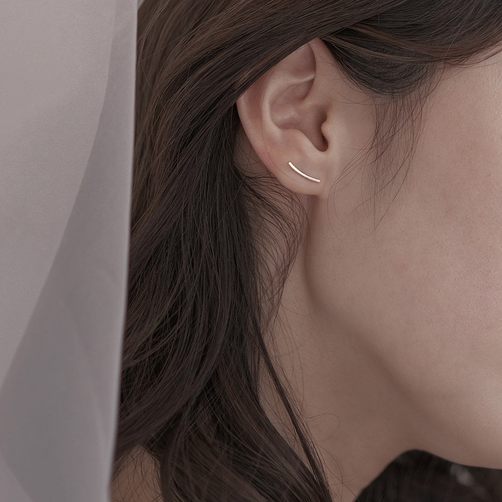 【elaia】ピアス K10 サイドライン スタッドピアス オリジナルボックス/巾着付き