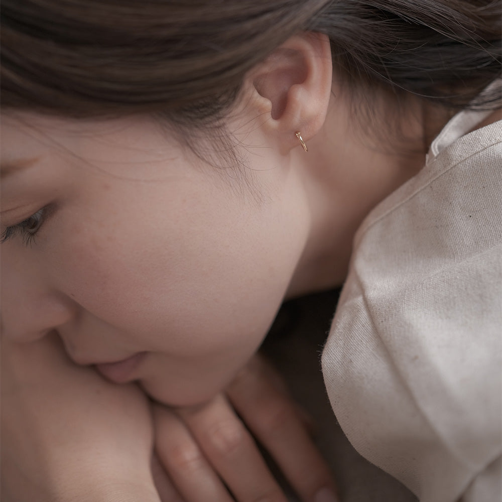 【elaia】ピアス K10 10mm フープピアス オリジナルボックス/巾着付き