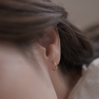 【elaia】ピアス K10 10mm フープピアス オリジナルボックス/巾着付き