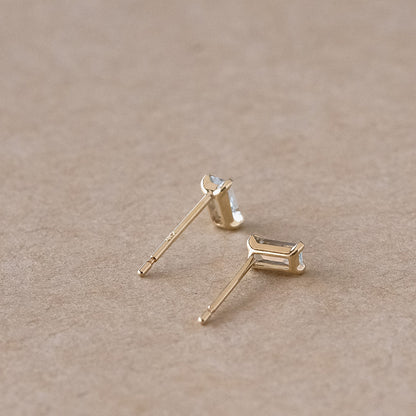 【elaia】ピアス K10 天然石 レクタングル スタッドピアス オリジナルボックス/巾着付き