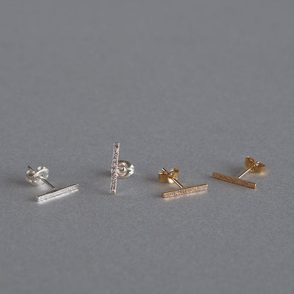 【elaia】ピアス ステック テクスチャー スタッドピアス オリジナルボックス/巾着付き