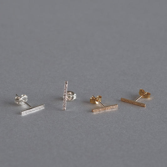 【elaia】ピアス ステック テクスチャー スタッドピアス オリジナルボックス/巾着付き