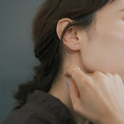 【elaia】ピアス ステック テクスチャー スタッドピアス オリジナルボックス/巾着付き