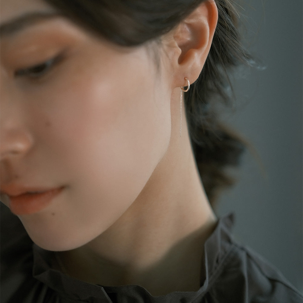 【elaia】ピアス カーブ チェーン スタッドピアス オリジナルボックス/巾着付き