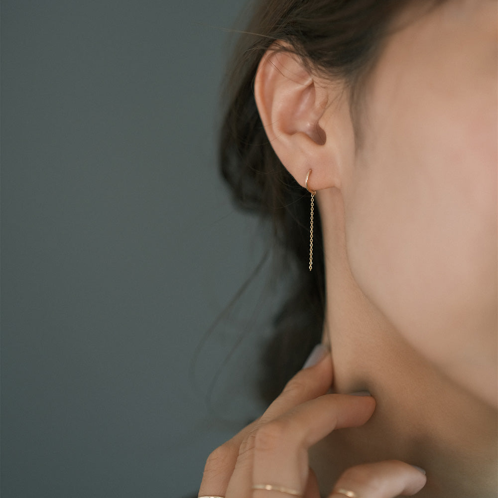 【elaia】ピアス カーブ チェーン スタッドピアス オリジナルボックス/巾着付き