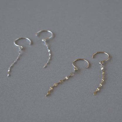 【elaia】ピアス ペタルチェーン フックピアス オリジナルボックス/巾着付き