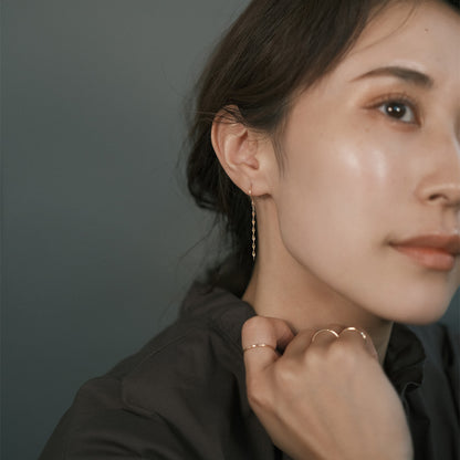 【elaia】ピアス ペタルチェーン フックピアス オリジナルボックス/巾着付き