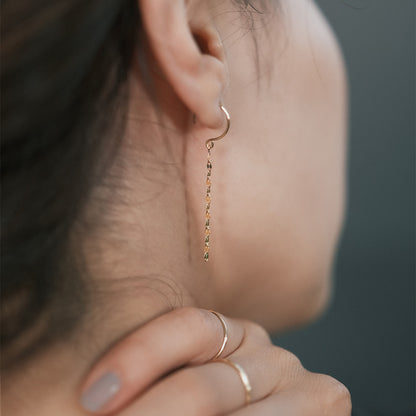 【elaia】ピアス ペタルチェーン フックピアス オリジナルボックス/巾着付き