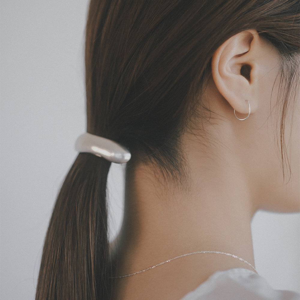 【elaia】ピアス カーブ フープピアス オリジナルボックス/巾着付き