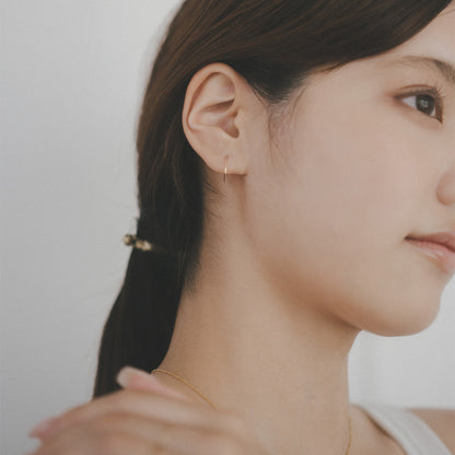 【elaia】ピアス カーブ フープピアス オリジナルボックス/巾着付き