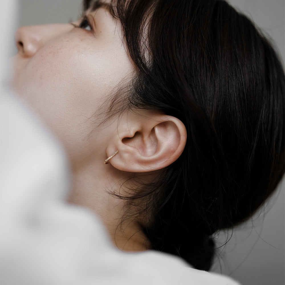 【elaia/エライア】 ピアス Silver925/K14ゴールドフィルド J テクスチャー スタッドピアス オリジナルボックス/巾着付き